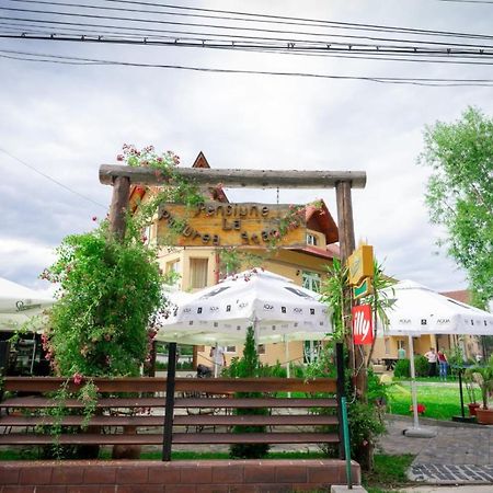 La Padure Pensiune-Restaurant Novaci-Străini Exterior foto